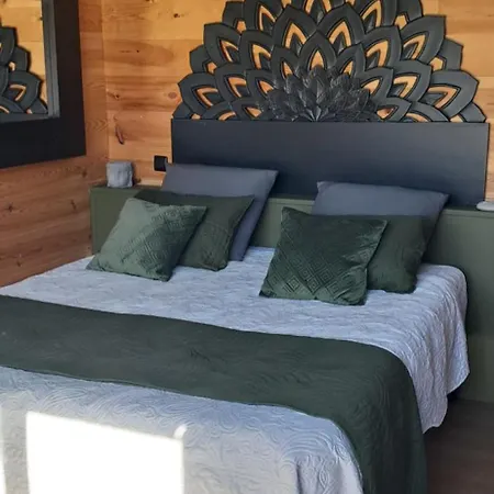 Nanouchka Homestay *